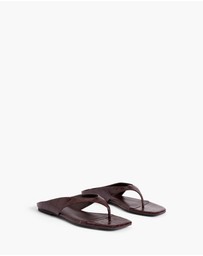 Witchery - Elana Slides