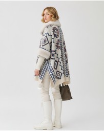 Mossée - Ava Tibetan Shawl Cape