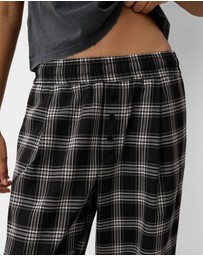 Bershka - Straight Fit Plaid Pants