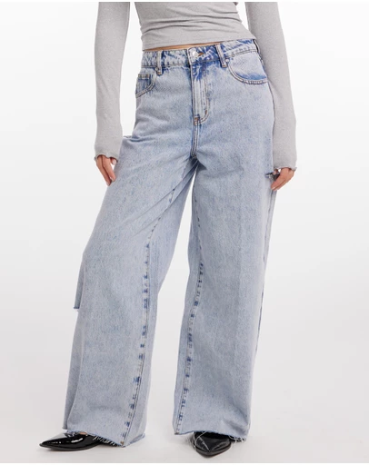 Dazie - All Mine Mid Rise Wide Leg Denim Jeans