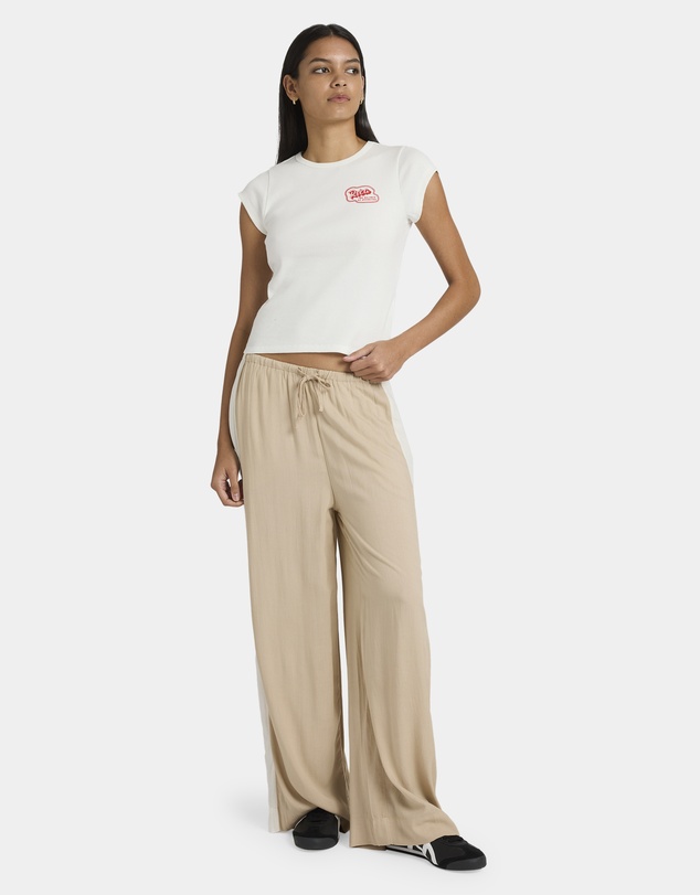 RVCA - Womens Ribbed Slim T-Shirt
