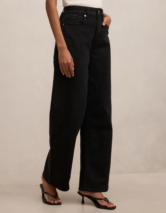 Forever New Petite - Nicki Petite Mid Rise Straight Leg Jeans