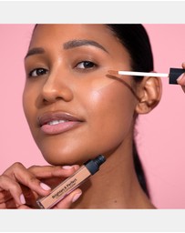 MCoBeauty - Brighten & Perfect Cream Concealer - Medium 1.25 (Buff)