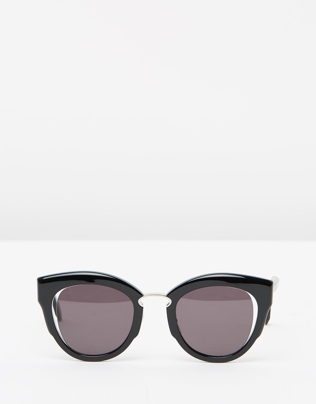 Salvatore Ferragamo - SF830S Sunglasses