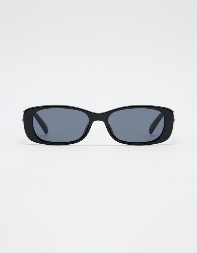 Le Specs - Unreal