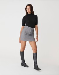 Forcast - Nikki Straight Mini Skirt