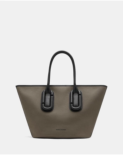Marc Jacobs - The Tote Bag