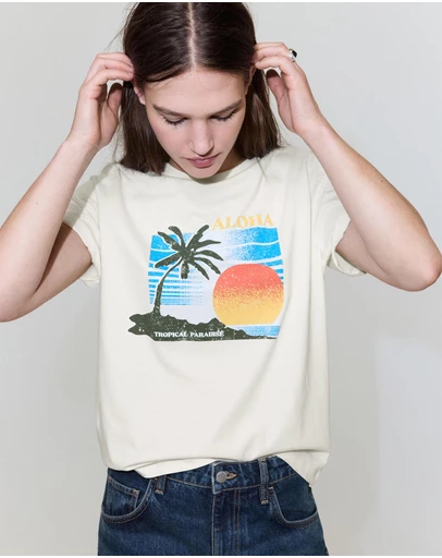 M.N.G - Ilustra T-Shirt