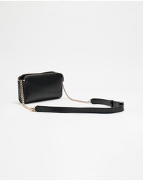 GUESS - Daryna Status Crossbody
