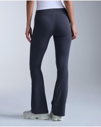 2XU - Fluid Hi-Rise Flare Pants
