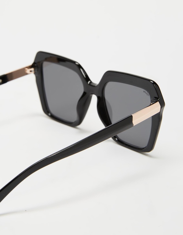 Reality Eyewear - Danceteria