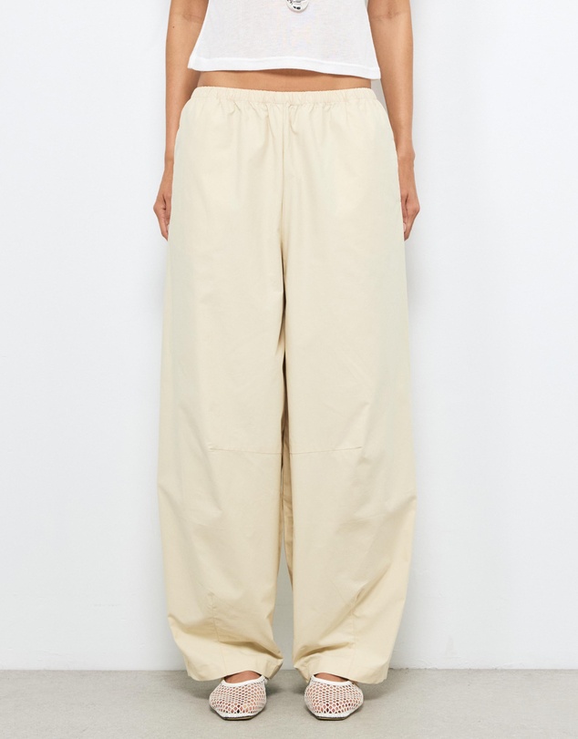 AERE - Nora Organic Cotton Barrel Leg Pants