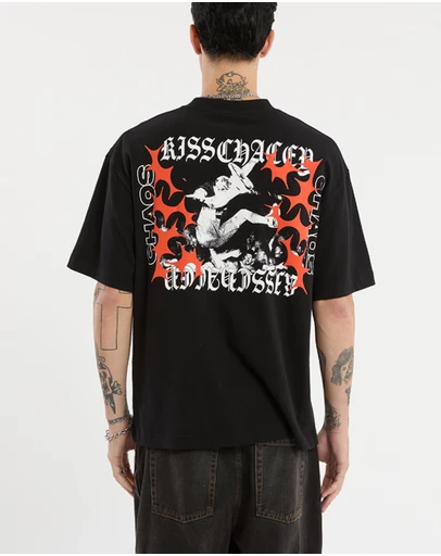 Kiss Chacey - Crowdsurf Street Tee