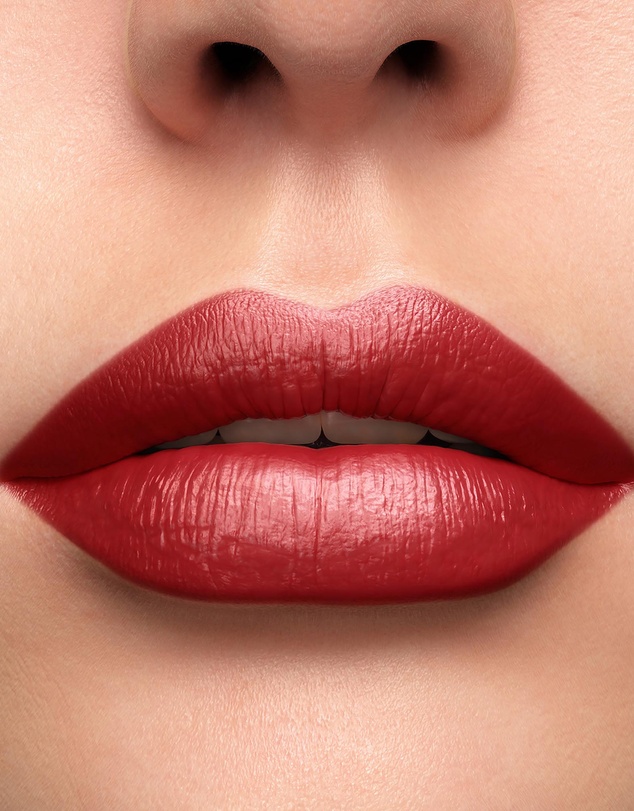 Lancome - L'Absolu Rouge Cream Lipstick 148