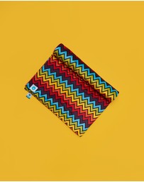 itti bitti - Cot Blankee - Shazam with Papaya