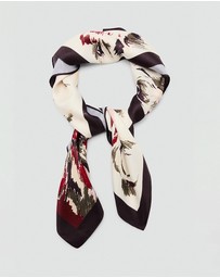M.N.G - Garo Neck Scarf