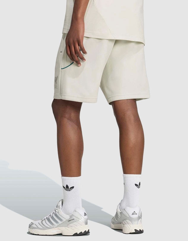 adidas Originals - LFC Spacer Teamgeist 26 Shorts