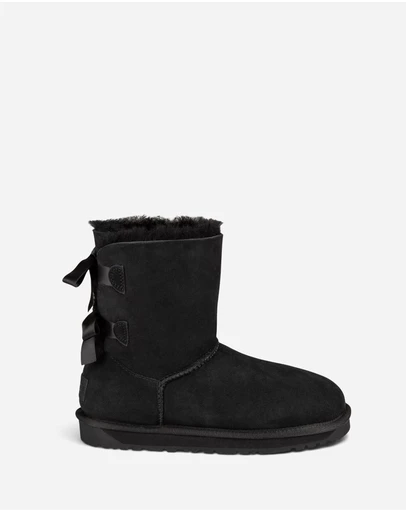 Ozwear Connection Uggs - Ugg Classic Bailey Bow Boots (Water Resistant)