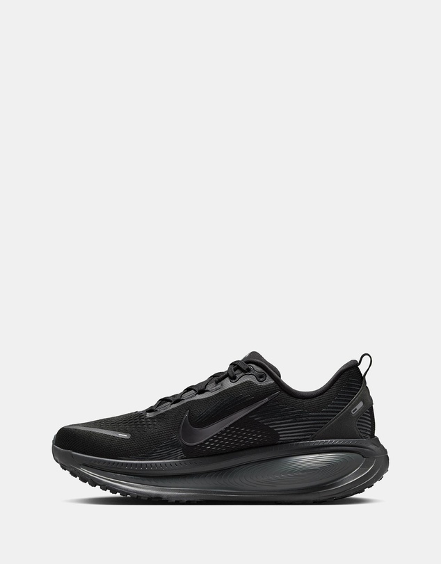 Nike - Vomero 18 - Men's
