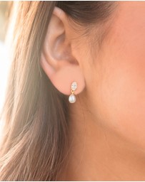 Georgini - GEORGINI OCEAN WHITSUNDAYS FRESHWATER PEARL EARRINGS GOLD