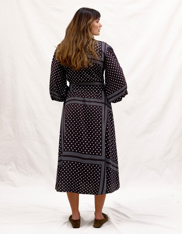 Binny - Hot Chocolate Dress