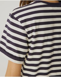 Atmos&Here - Organic Cotton Boxy T-Shirt