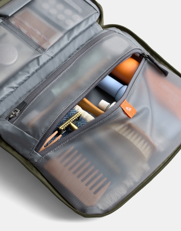 Bellroy - Hanging Toiletry Kit Plus