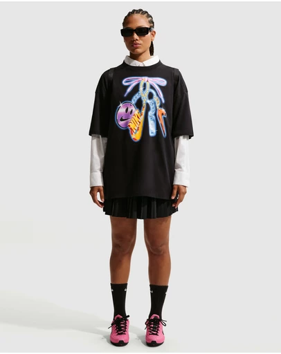 Nike - Sportswear Classic Oversized Tee
