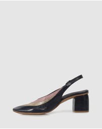 Beau Coops - Zorana Slingbacks