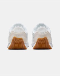 Nike - Pacific - Women's