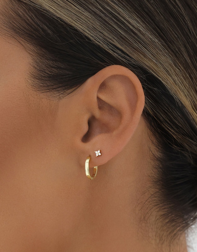 The Silver Collective - Iris Stud Earrings