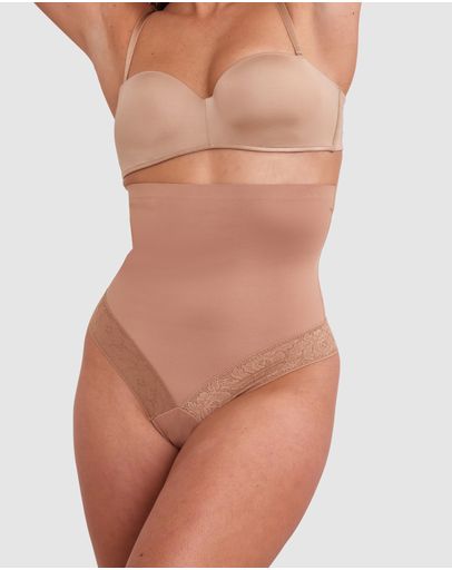 NUDE 3