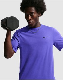 Nike - Hyverse Dri-FIT UV SS Versatile Top