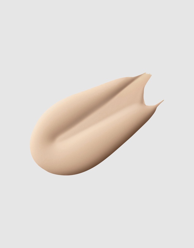 MAC - Studio Radiance Serum-Powered Foundation - NC10