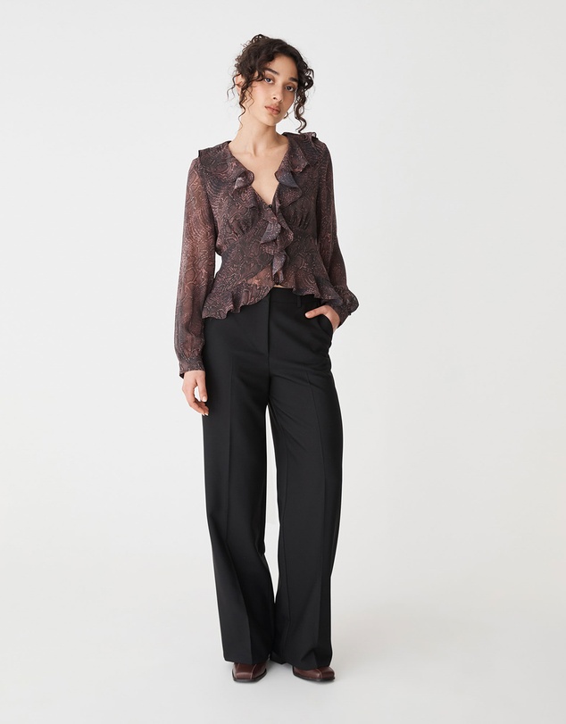 Forcast - Sonia V-Neck Ruffle Top