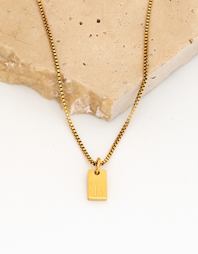 Winona - Afine Alphabet Necklace letter B