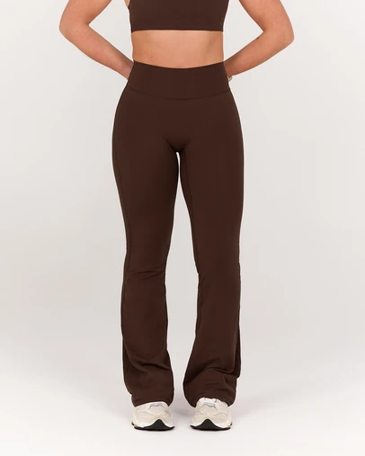 Muscle Republic - Luxe Bella Tall Flares