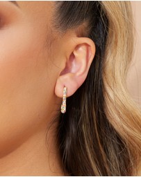 Izoa - Apres Safety Pin Huggie Earrings