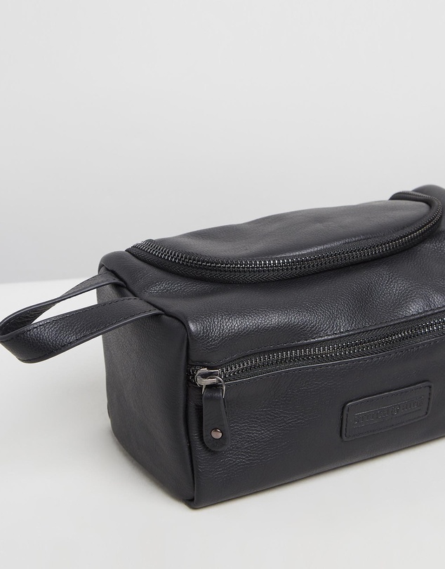 Stitch & Hide - Jett Toiletry Bag
