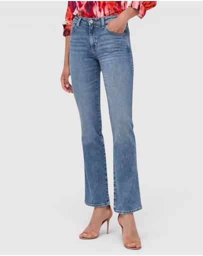 GUESS - Sexy Straight Jeans