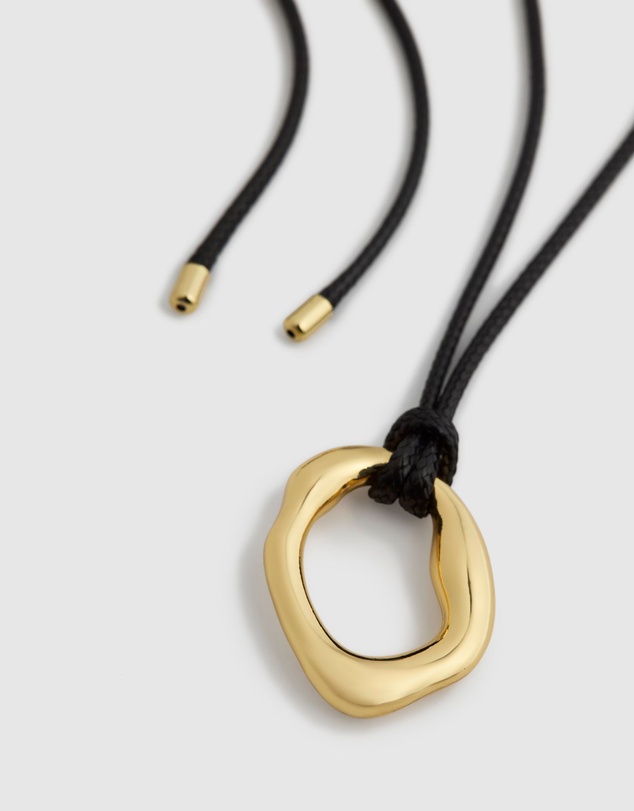 Oxford - Sofia Thong Pendant Necklace
