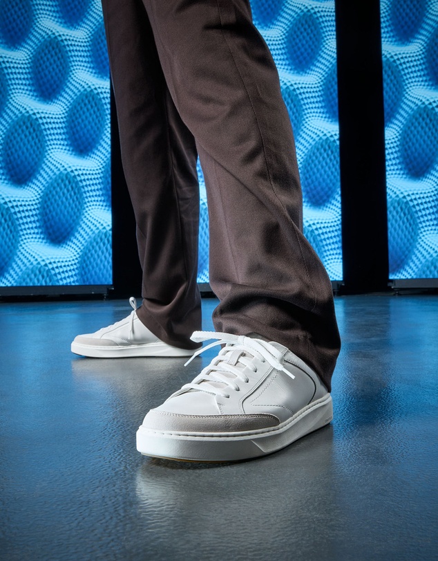Clarks - Code C Tie White