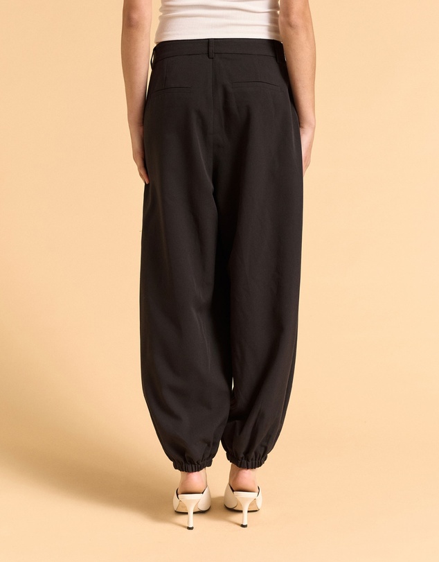 MVN - Balloon Pants