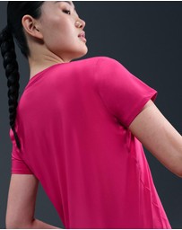 Nike - One Classic Dri-FIT Short Sleeve Top