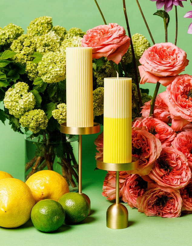 XRJ Celebrations - Pillar Two-Tone Lemonade Candle