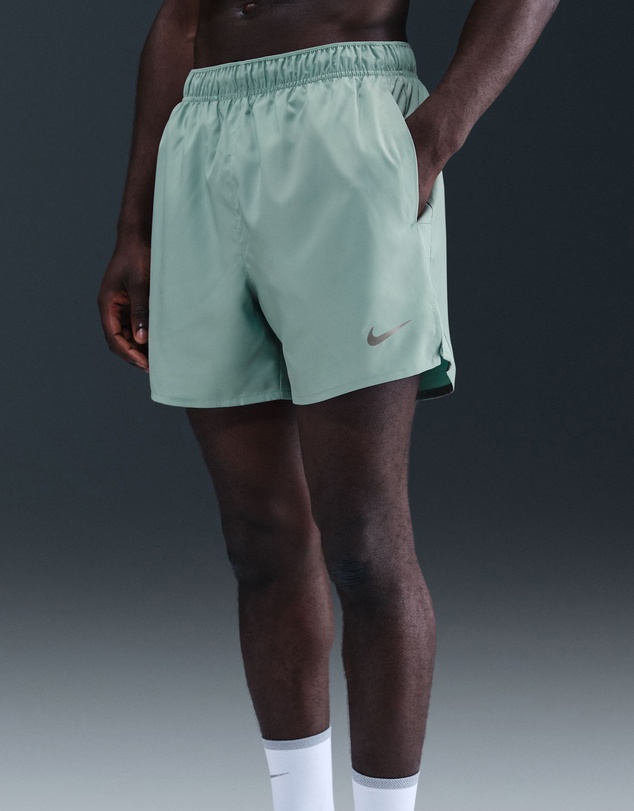 Nike - DriFIT 5
