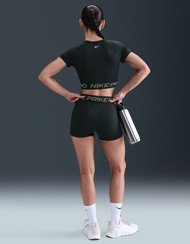 Nike - Pro Dri-FIT Short Sleeve Cropped Graphic Top