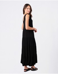 UNE PIECE - Swing Maxi Dress