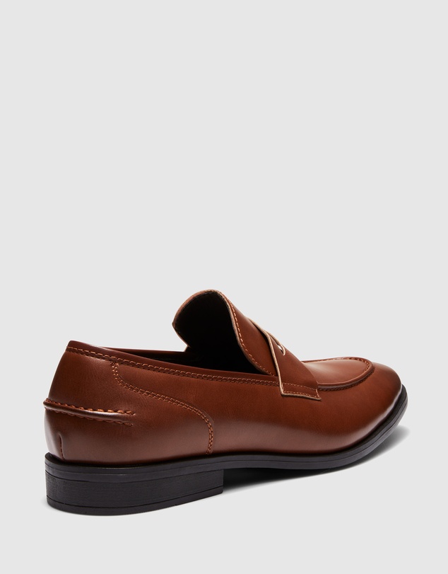 Uncut - Spargo Loafers