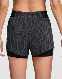 Nike - Swift Dri-FIT Mid-Rise 2-in-1 Printed Running Shorts